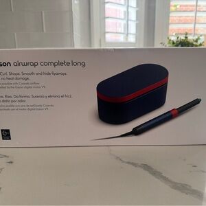 Dyson Airwrap Complete Long in Black and Blue
